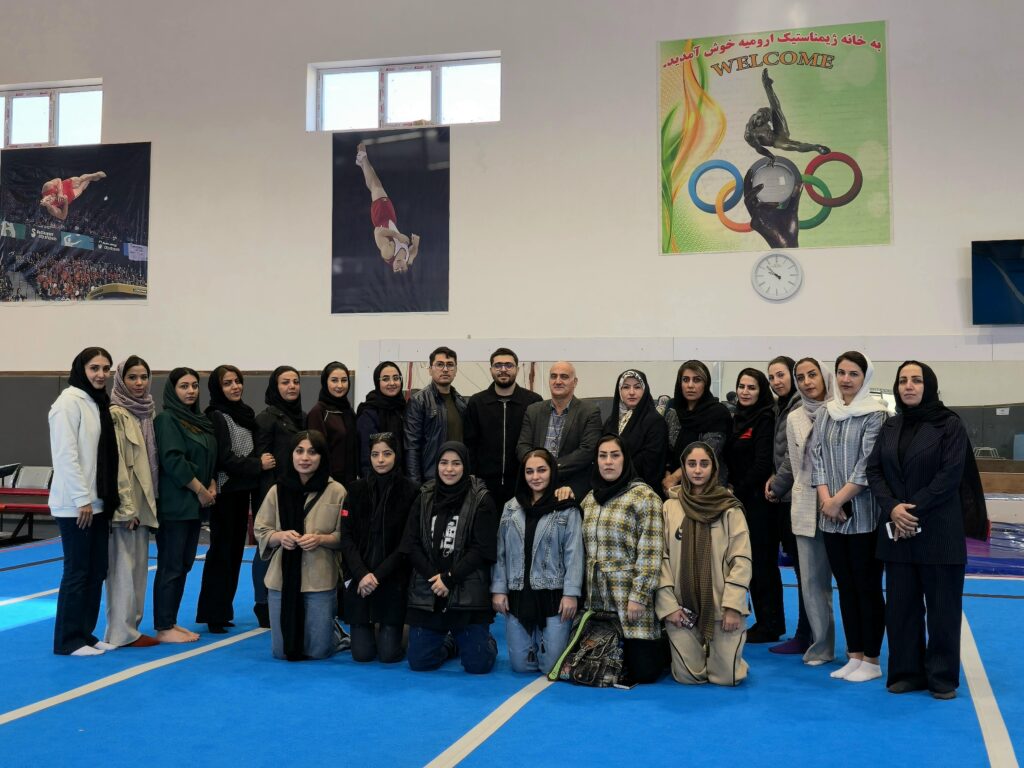 حضور علیرضا حمامی به عنوان مدرس در دوره داوری ژیمناستیک برای همه