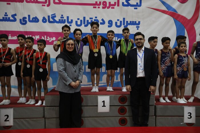 شهر ژیمناستیک در صدر روزنامه ها و رسانه ها؛ روایت موفقیت ها از زبان مهناز دیانی و علیرضا حمامی